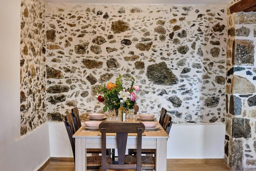 Maria'S Cozy Stonehouse Villa Kerames Екстериор снимка