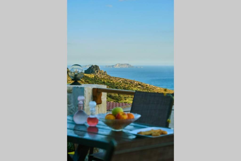 Maria'S Cozy Stonehouse Villa Kerames Екстериор снимка